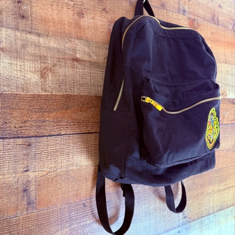 Black Hogwarts Universal Studios Backpack